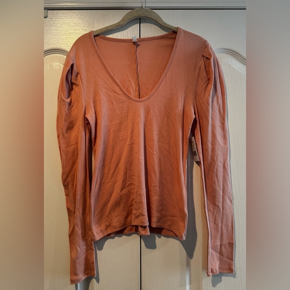 Free People Intimately Soft Pink V-Neck Ribbed Long Sleeve Top - Size L